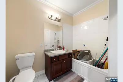 22 E Ave At Port Imperial Avenue 428 #428, West New York, NJ 07093 - Photo 13