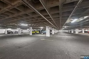 285 Aycrigg 11G, Passaic, NJ 07055 - Photo 19