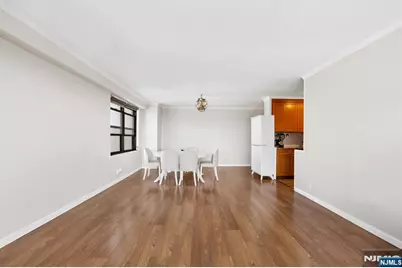 285 Aycrigg 11G #11G, Passaic, NJ 07055 - Photo 5