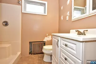 129 South St, Bogota, NJ 07603 - Photo 15