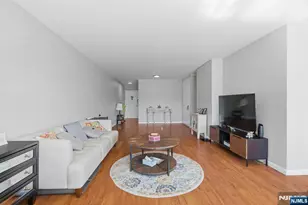 1203 River Road 1H, Edgewater, NJ 07020 - Photo 13