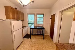 46 Swaine Pl, West Orange Township, NJ 07052 - Photo 3