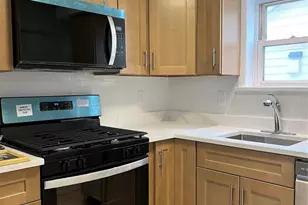 524 Kearney Ave 1, Cliffside Park, NJ 07010 - Photo 3