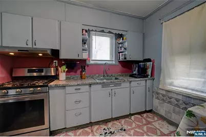 532 Broadway, Haledon, NJ 07508 - Photo 9