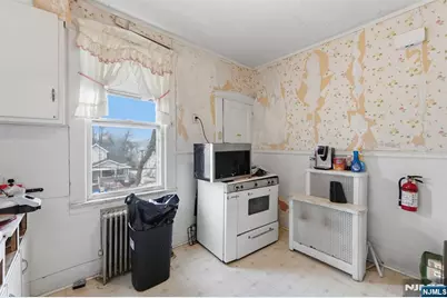 53 Sunnyside Terrace, East Orange, NJ 07018 - Photo 21