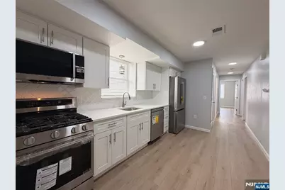 58-60 Davenport Avenue, Newark, NJ 07107 - Photo 5