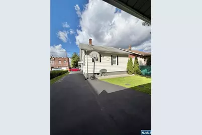 14-09 George Street, Fair Lawn, NJ 07410 - Photo 23