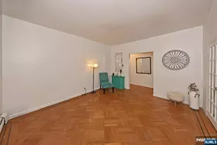 236 Rochelle Ave, Rochelle Park Township, NJ 07662 - Photo 5