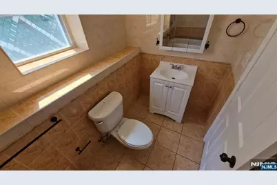 104 Wallington Avenue, Wallington, NJ 07057 - Photo 5