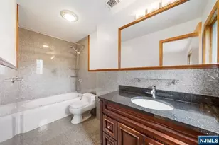 12 Hillcrest Ave, Fort Lee, NJ 07024 - Photo 17