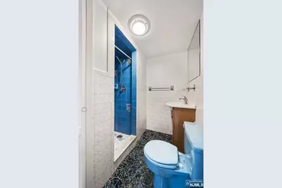 12 Hillcrest Avenue, Fort Lee, NJ 07024 - Photo 29