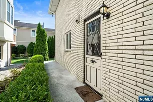 12 Hillcrest Ave, Fort Lee, NJ 07024 - Photo 31