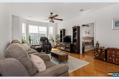 4137 Cory Lane, Elmwood Park, NJ 07407 - Photo 11