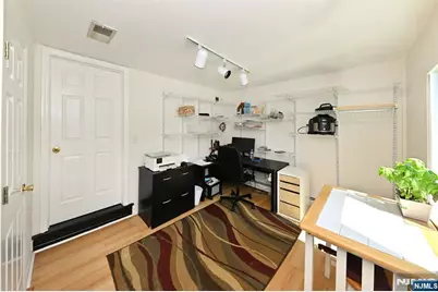 138 Magnolia Avenue, Maywood, NJ 07607 - Photo 11