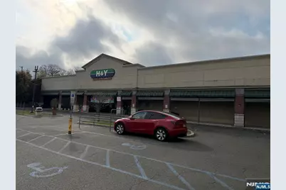 1 Remsen Place 104 #104, Ridgefield, NJ 07657 - Photo 1