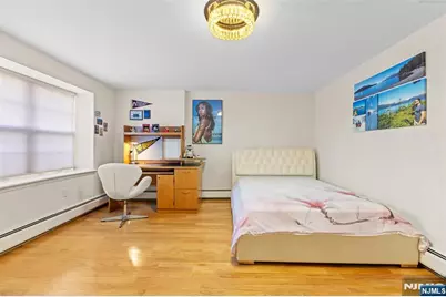 33 Ingraffia Drive, Elmwood Park, NJ 07407 - Photo 31