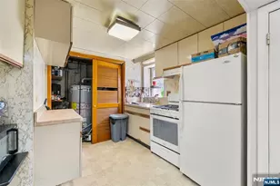 452 Commercial Ave, Cliffside Park, NJ 07010 - Photo 27