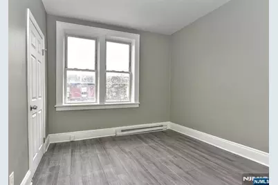 36 Park Avenue 2nd Floor #2nd Floor, Rutherford, NJ 07070 - Photo 11