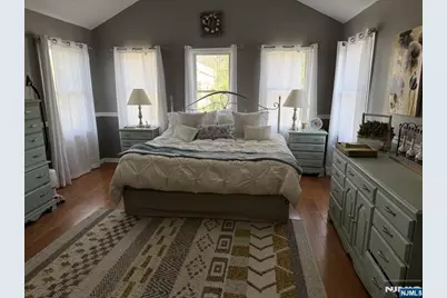 43 Busteed Drive, Midland Park, NJ 07432 - Photo 15