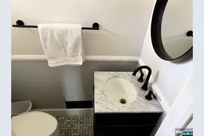 43 Busteed Drive, Midland Park, NJ 07432 - Photo 3