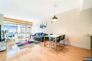 10 Regent Street 516, Jersey City, NJ 07302 - Photo 3