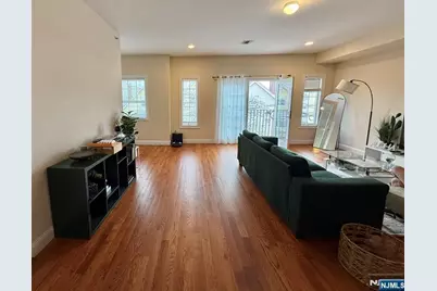 313 N Frank E Rodgers Boulevard Floor 3 #FLOOR 3, Harrison, NJ 07029 - Photo 5