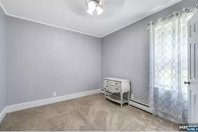 68 Macfarlan Avenue First Floor #first floor, Hawthorne, NJ 07506 - Photo 17