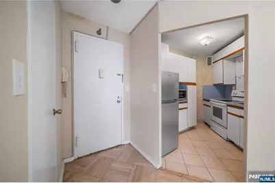 1450 Palisade Avenue 6E #6E, Fort Lee, NJ 07024 - Photo 15