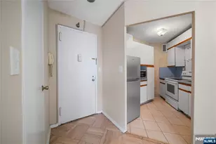 1450 Palisade Ave 6E, Fort Lee, NJ 07024 - Photo 15