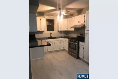 150 68th Street 2 #2, Guttenberg, NJ 07093 - Photo 1