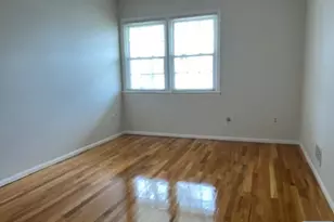32 Forsythia Ln, Paramus, NJ 07652 - Photo 25