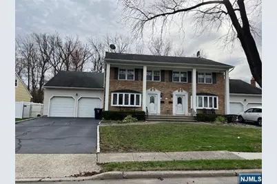 32 Forsythia Lane #A, Paramus, NJ 07652 - Photo 1