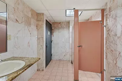 1 Ridgewood Avenue Ll-8 #LL-8, Ridgewood, NJ 07450 - Photo 19