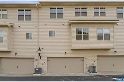 704 Green Lane 2 #2, Union Township, NJ 07083 - Photo 11