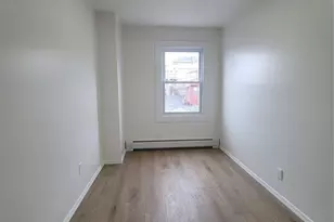 15 Van Court Land Pl, Ridgefield, NJ 07657 - Photo 7