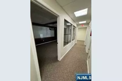 1124 US Highway 202 B9, B12 #B9, B12, Raritan, NJ 08869 - Photo 5