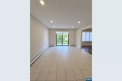 26 Ruby Avenue, Palisades Park, NJ 07650 - Photo 5