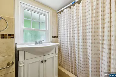 482 S Elm Street, Maywood, NJ 07607 - Photo 13