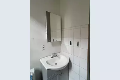 10 Hilliard Avenue 5 #5, Edgewater, NJ 07020 - Photo 9