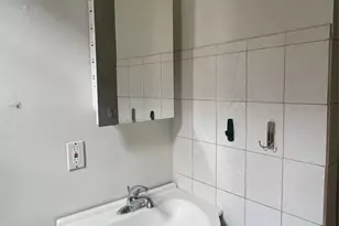 10 Hilliard Ave 5, Edgewater, NJ 07020 - Photo 9