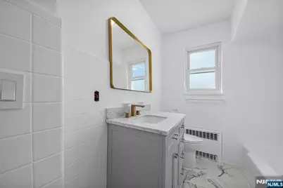 595 Knickerbocker Road, Tenafly, NJ 07670 - Photo 11