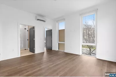 21 Lincoln Park 203 #203, Newark, NJ 07102 - Photo 9