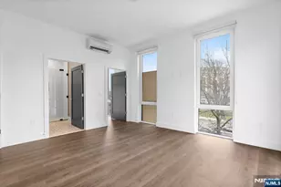 21 Lincoln Park 203, Newark, NJ 07102 - Photo 9