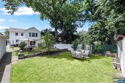 22 Center Street, Midland Park, NJ 07432 - Photo 23