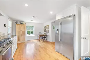 22 Center St, Midland Park, NJ 07432 - Photo 11