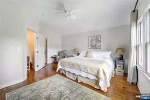 22 Center St, Midland Park, NJ 07432 - Photo 15