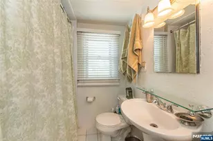 257 McCosh Rd, Clifton, NJ 07043 - Photo 27
