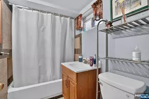 200 Rambler Ave, New Milford, NJ 07646 - Photo 11