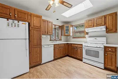743 Coles Street, Maywood, NJ 07607 - Photo 9