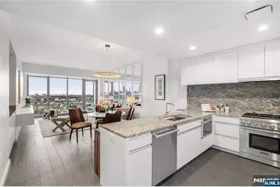 320 Adolphus Avenue 1107 #1107, Cliffside Park, NJ 07010 - Photo 3